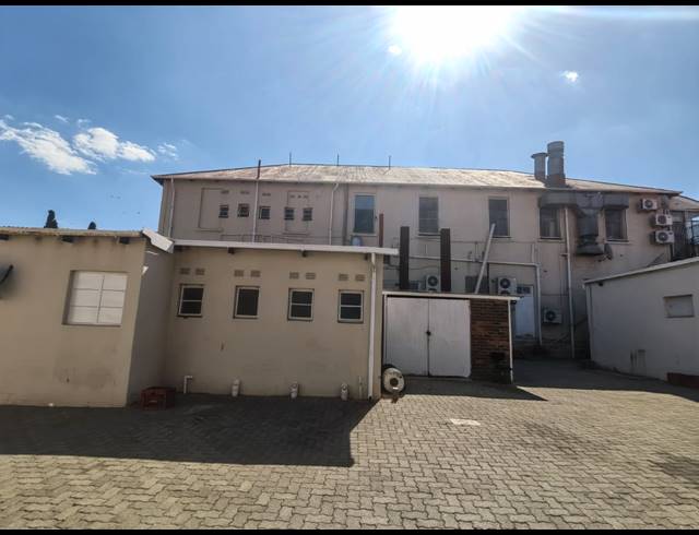 5,157M² BUILDING FOR SALE IN HEIDELBERG CENTRAL